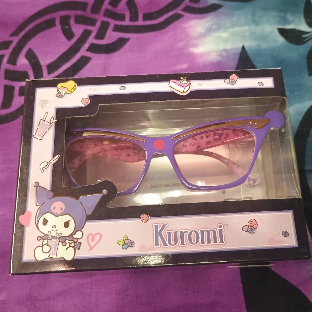 π Kuromi Purple Sunglasses - Picture 2 of 3